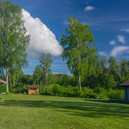 Kemping Moiskla Saun Ja Puhkemaja