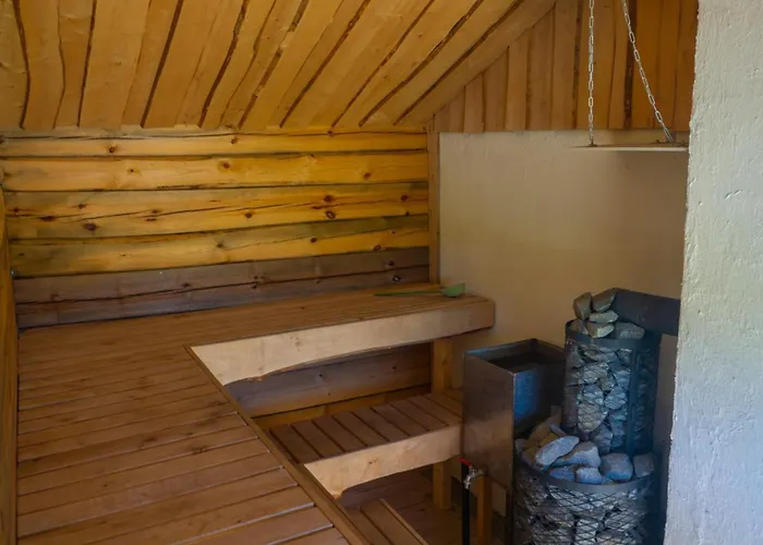 Moiskla Saun Ja Puhkemaja Kamp